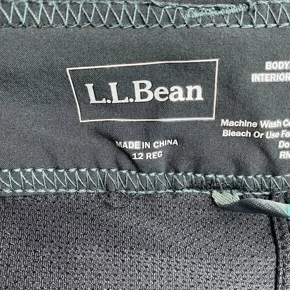 L.L. Bean Women's Black Skorts Size 12R - Picture 2 of 6